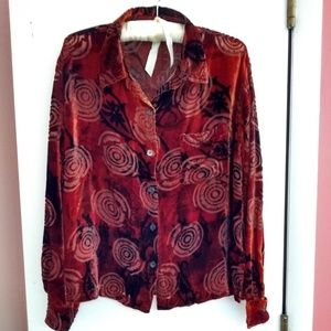 Chico's sz 2 red and black velvet burnout blouse